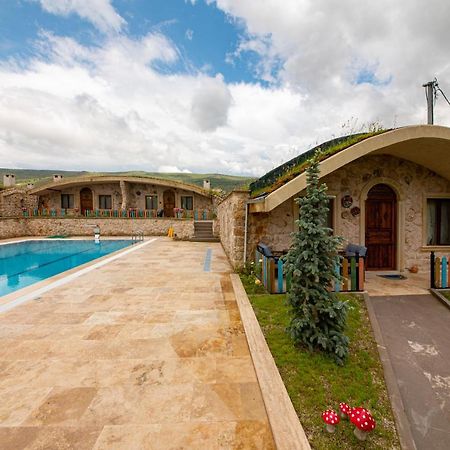 Cappadocia Hobbit House Hotel Nevsehir Exterior photo