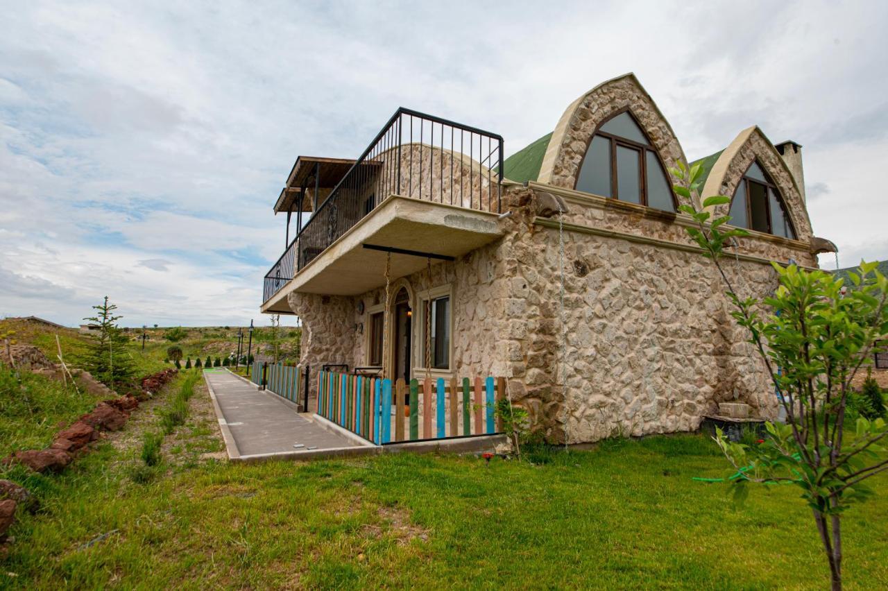 Cappadocia Hobbit House Hotel Nevsehir Exterior photo