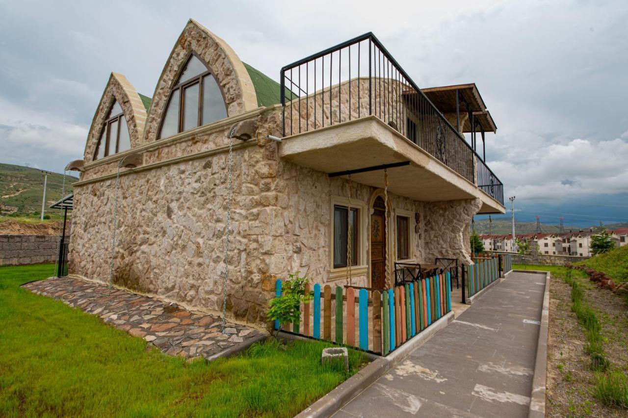 Cappadocia Hobbit House Hotel Nevsehir Exterior photo