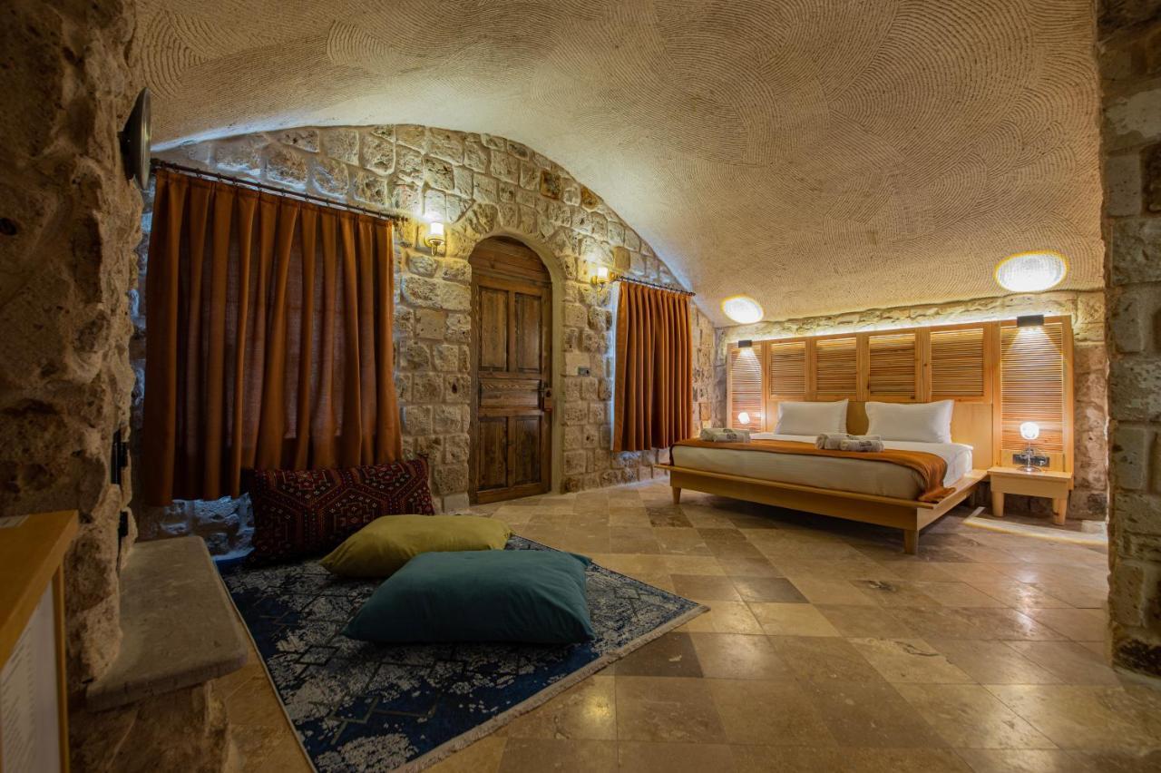 Cappadocia Hobbit House Hotel Nevsehir Exterior photo