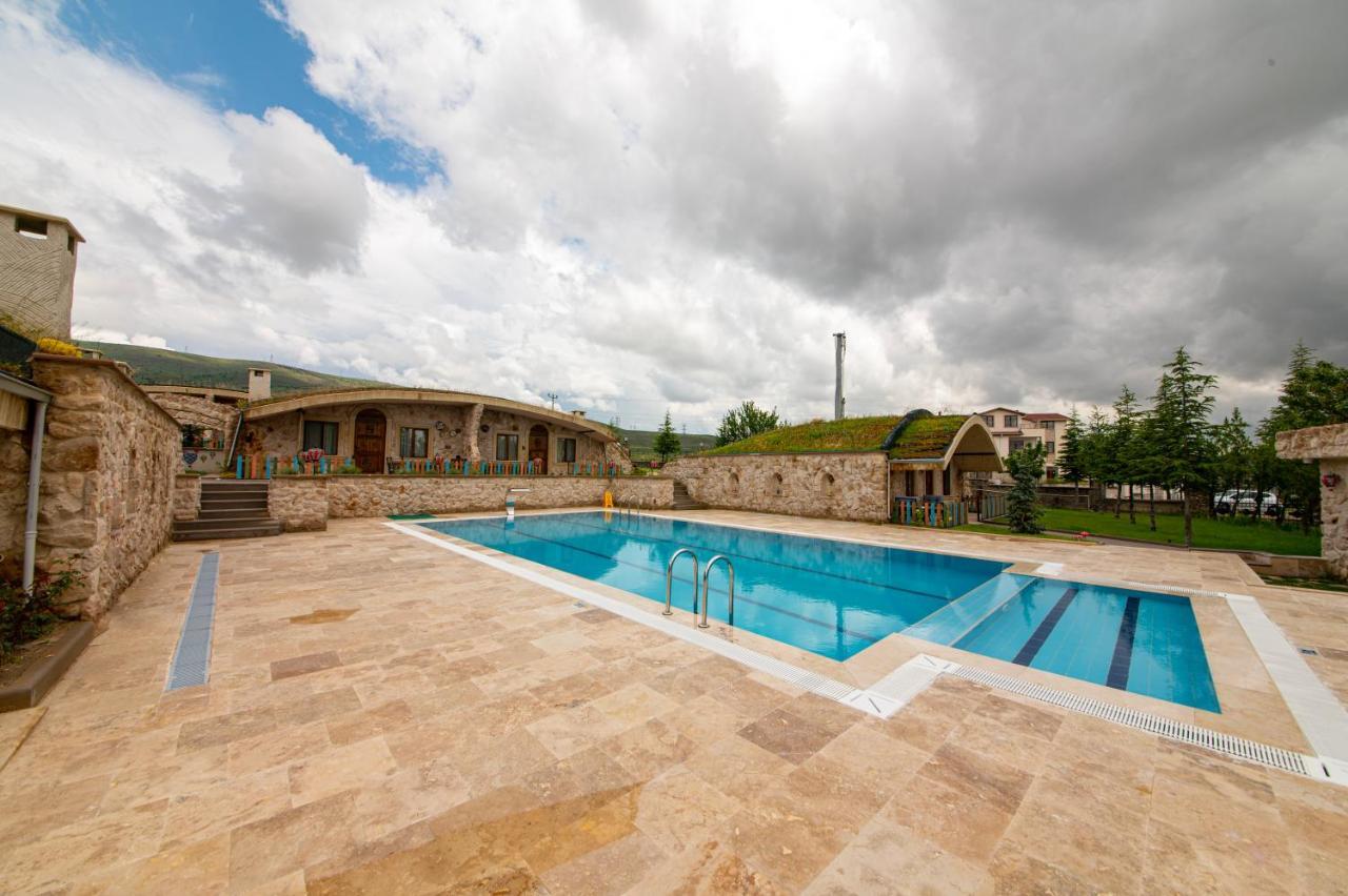 Cappadocia Hobbit House Hotel Nevsehir Exterior photo